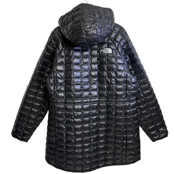 The North Face Women's Thermoball Hooded Parka Jacket, Size LARGE - Picture 6 of 16